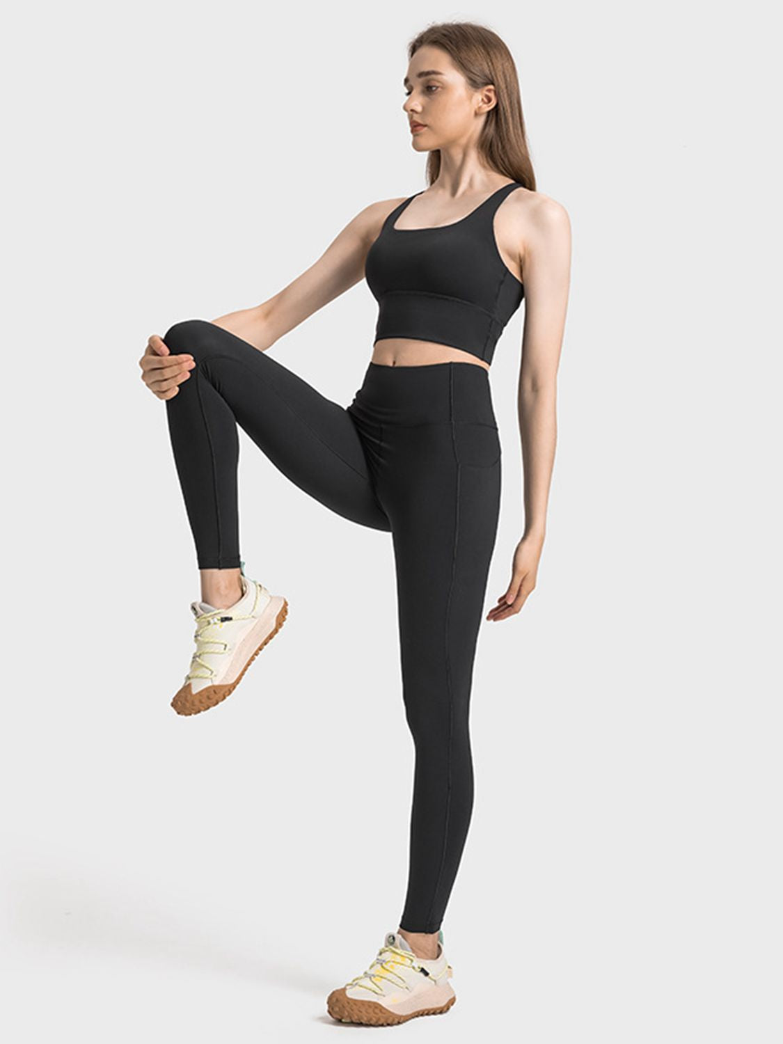 Scoop Neck Crisscross Straps Sports Bra - XathletiX