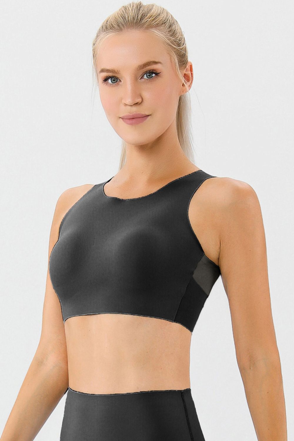 Round Neck Wide Strap Active Bra - XathletiX