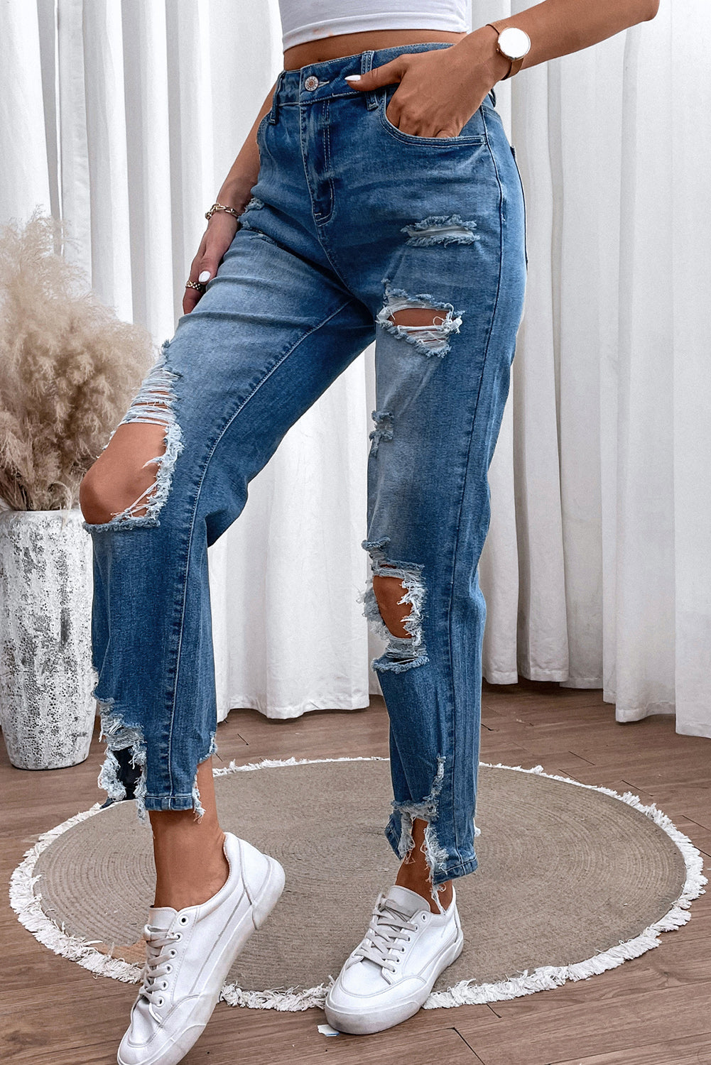 Distressed Raw Hem Straight Jeans - XathletiX