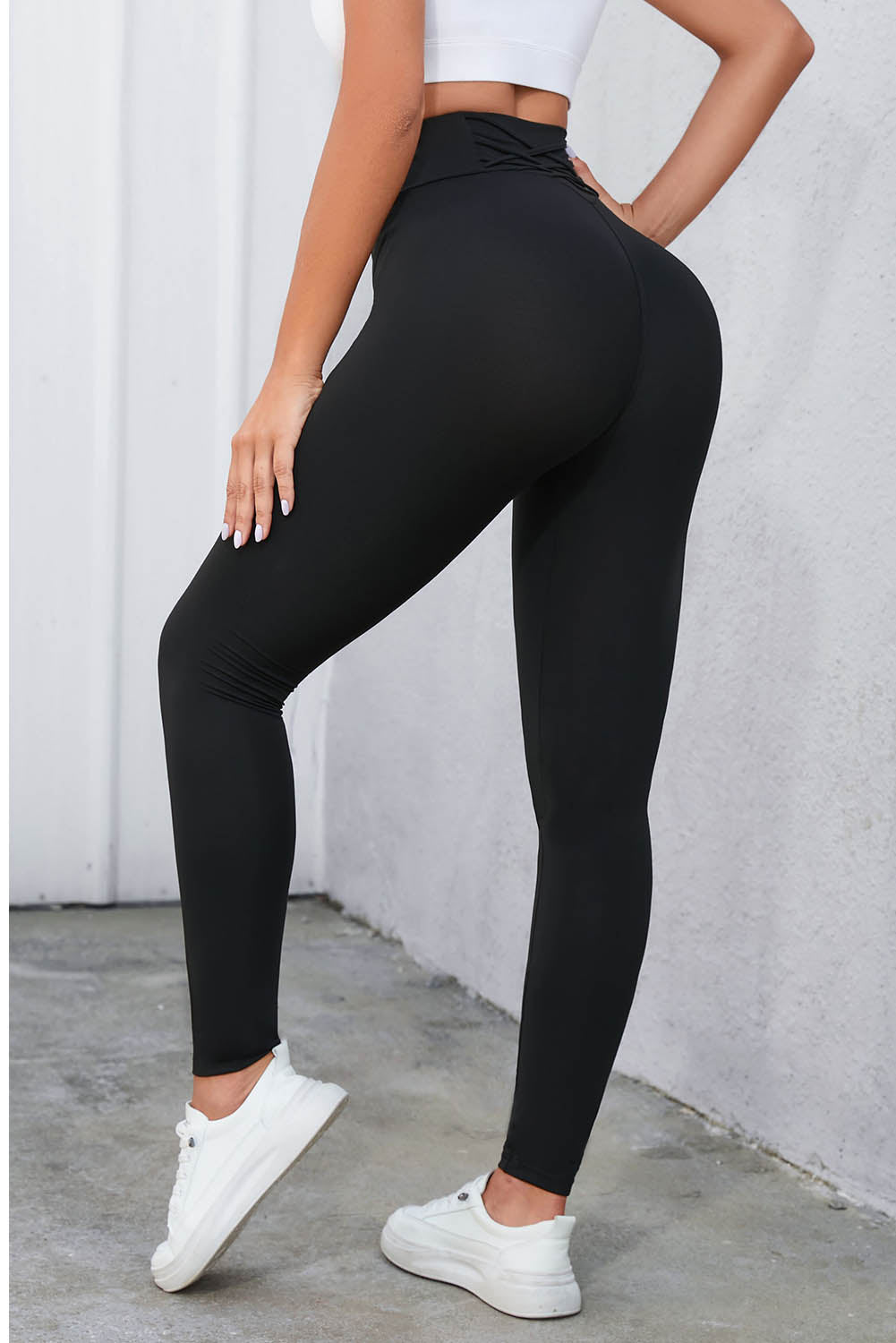Crisscross Detail Wide Waistband Leggings - XathletiX
