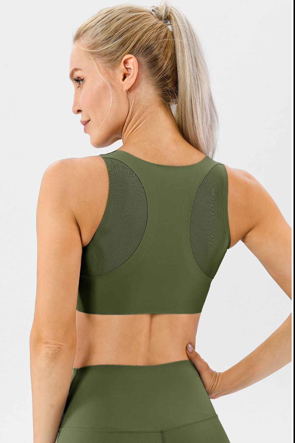 Round Neck Wide Strap Active Bra - XathletiX