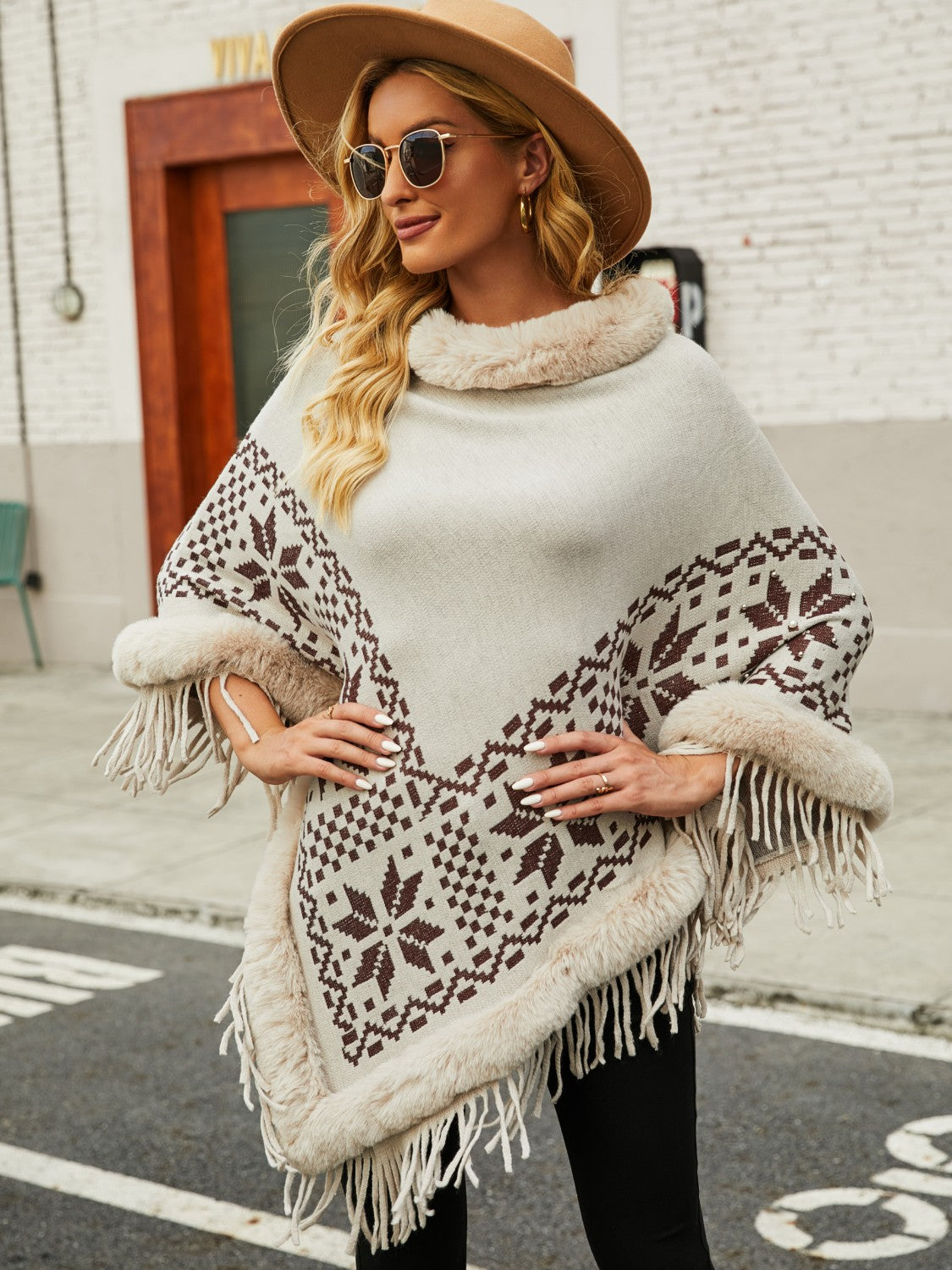 Fringe Geometric Cape Sleeve Poncho - XathletiX